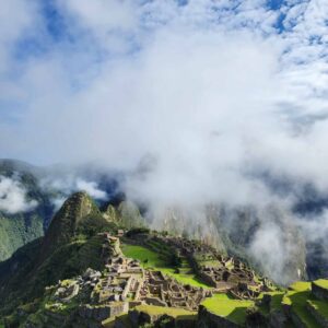 A Full-Day Train Ride to Machu Picchu